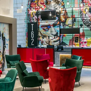Hotel T62, Budapeste