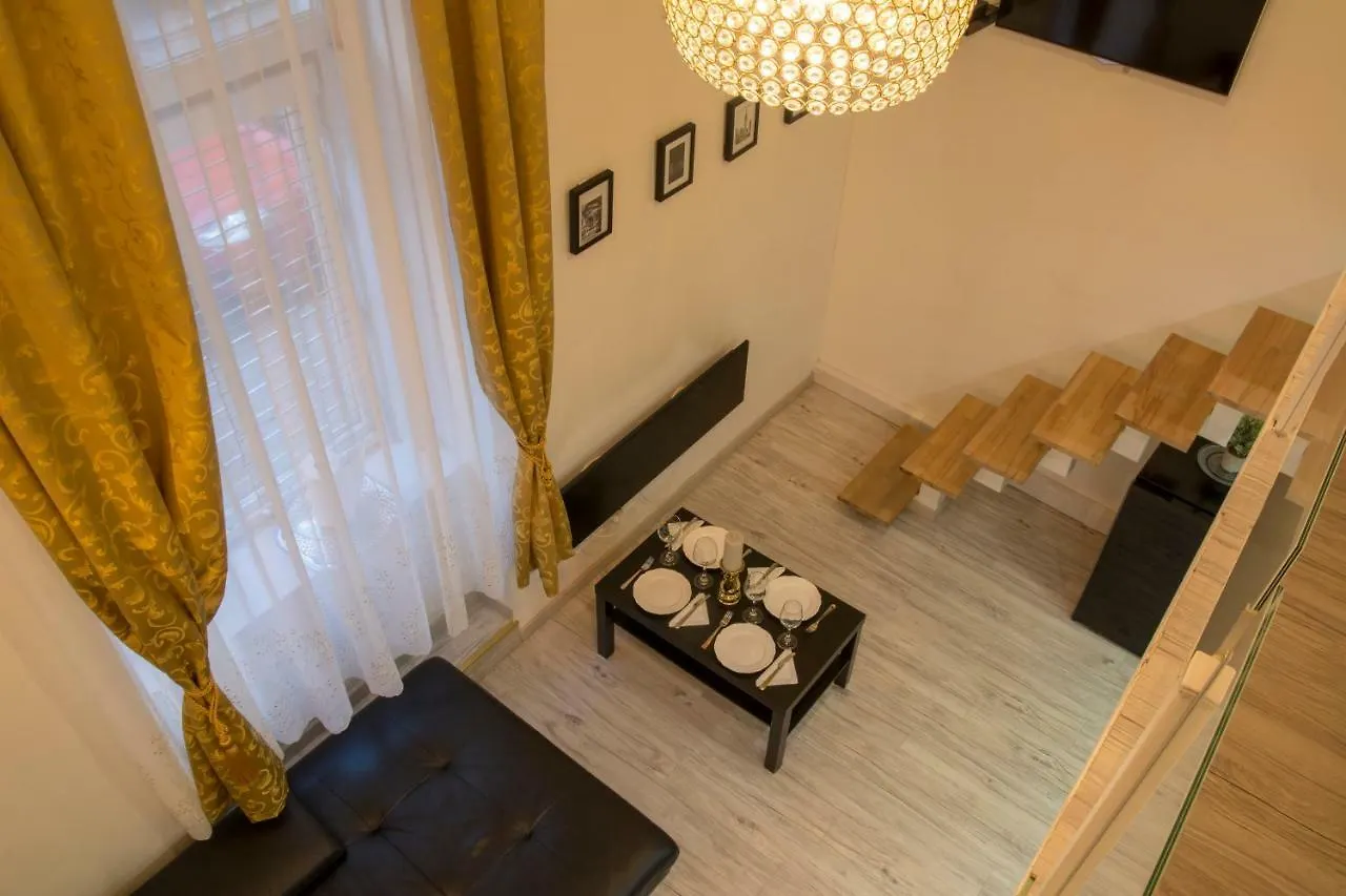 Walkway Apartment Deluxe Budapest